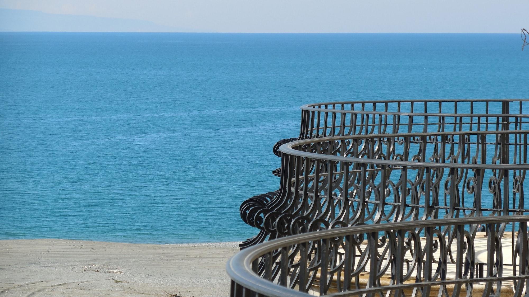 Hotel Marechiaro Gizzeria Bagian luar foto